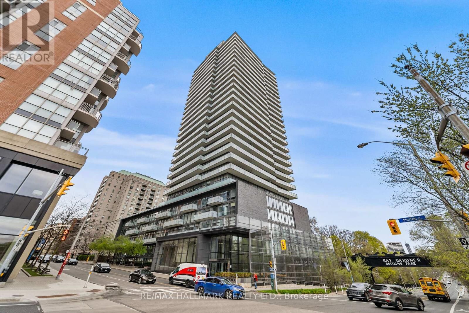 Property Photo:  1815 Yonge Street 1106  ON M4T 2A4 