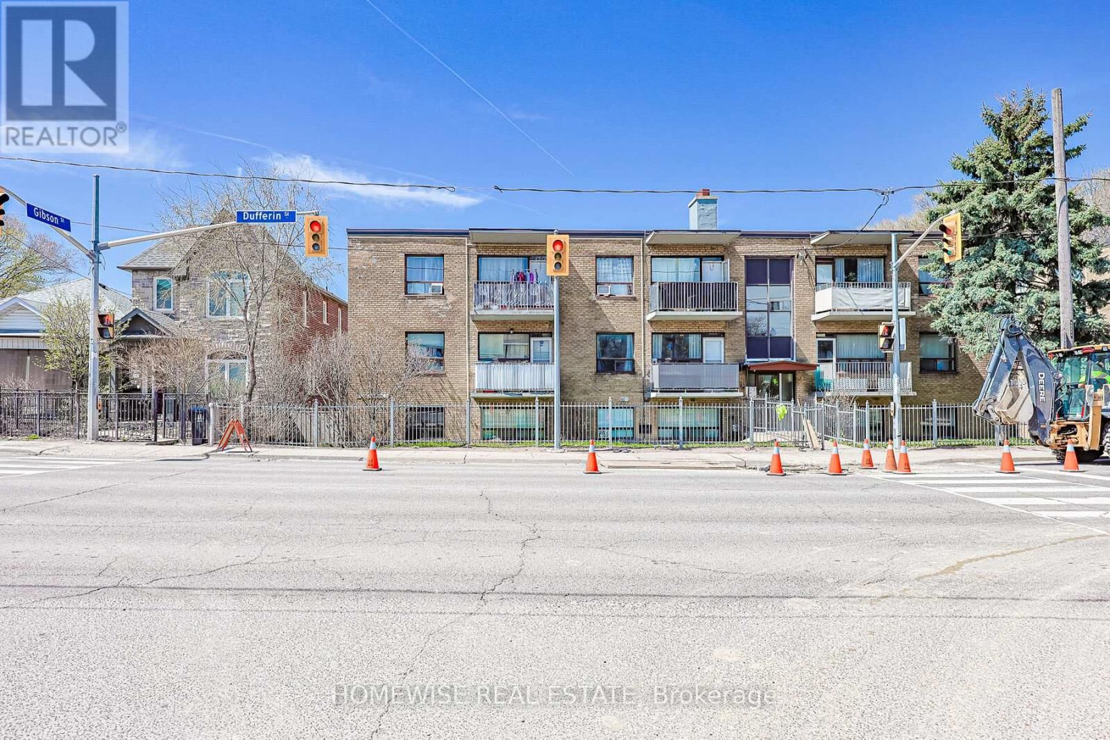 Property Photo:  2204 Dufferin Street 302  ON M6E 3R8 