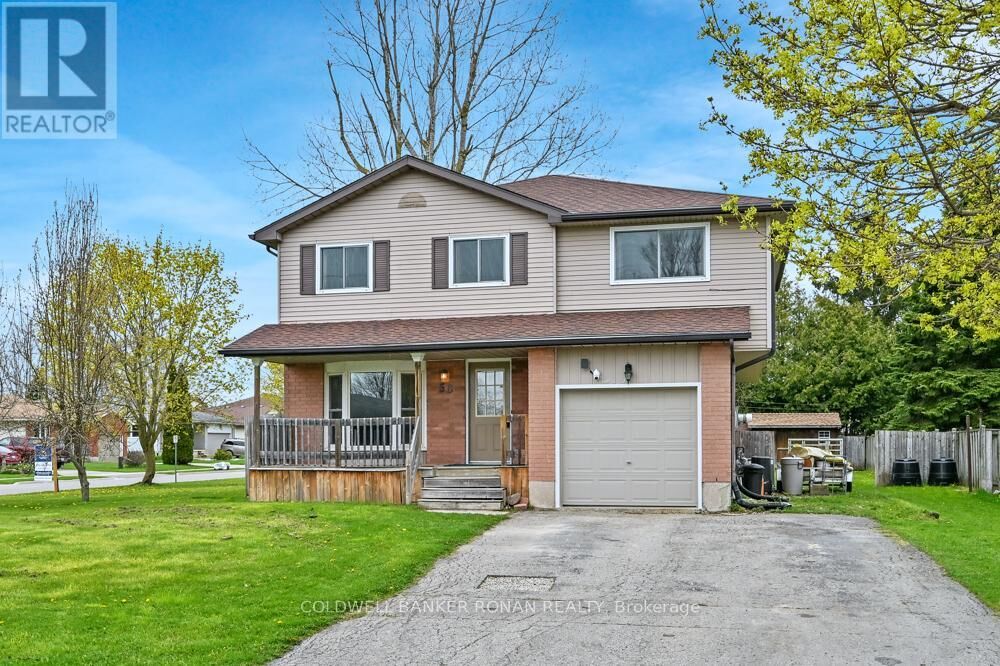 Property Photo:  56 Edward Street  ON N0G 1P0 