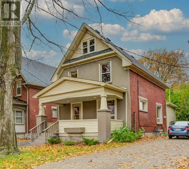 Property Photo:  26 St. Leger Street  ON N2H 4L9 