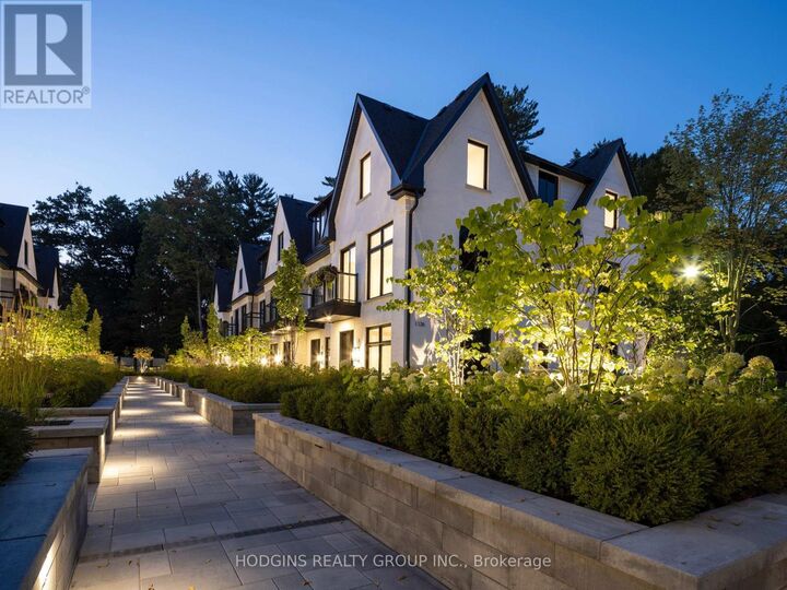 Property Photo:  1138 Mona Road 14  ON L5G 0C8 