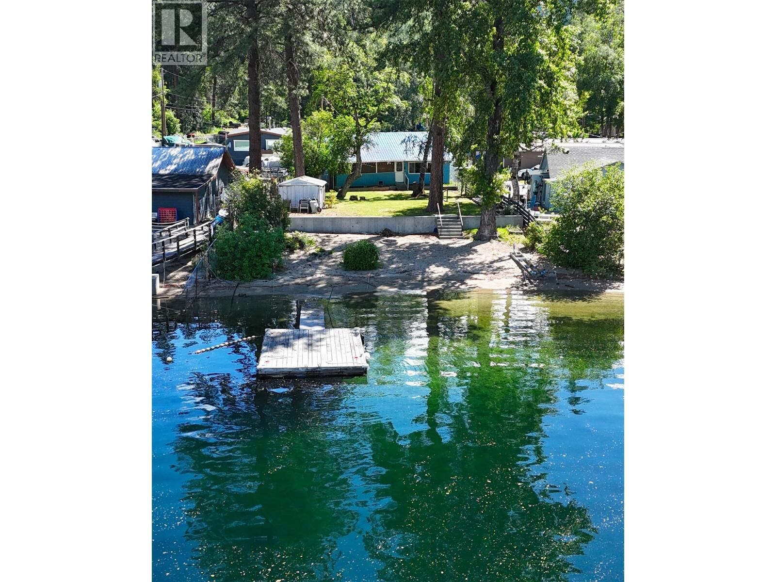 Property Photo: 189 Alpine Road BC V0H 1E1