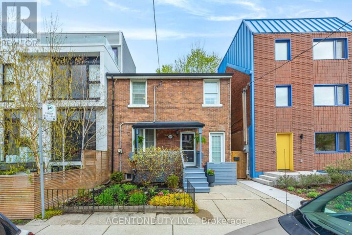 Property Photo:  269 Claremont Street  ON M6J 2N1 