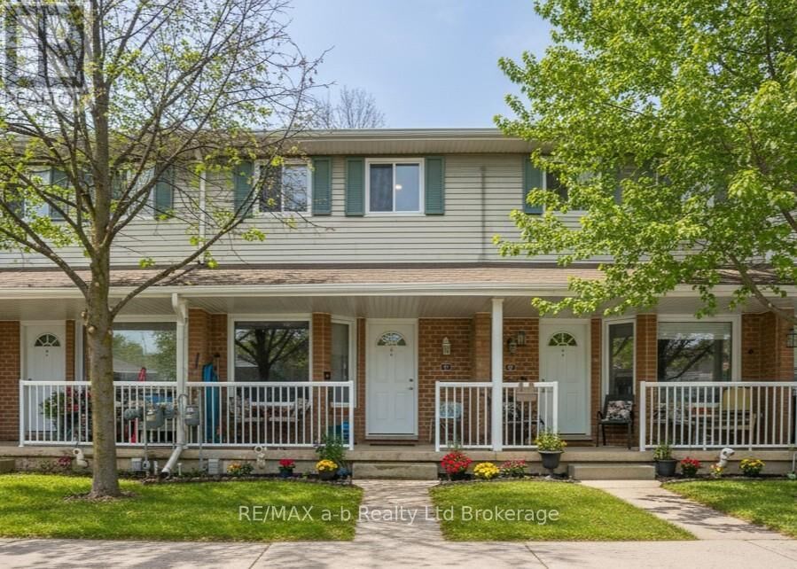 Property Photo:  10 Dufferin Street 27  ON N0J 1P0 