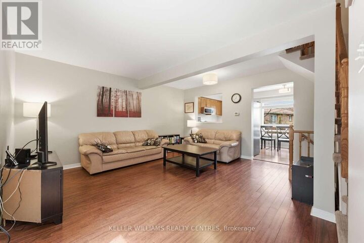 Property Photo:  22 Ross Linton Drive  ON L4G 6T3 