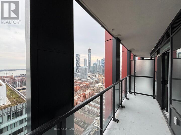 Property Photo:  180 Front Street East 4109  ON M5A 0A9 