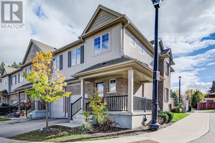 Property Photo:  50 Pinnacle Drive 40  ON N2P 1C5 