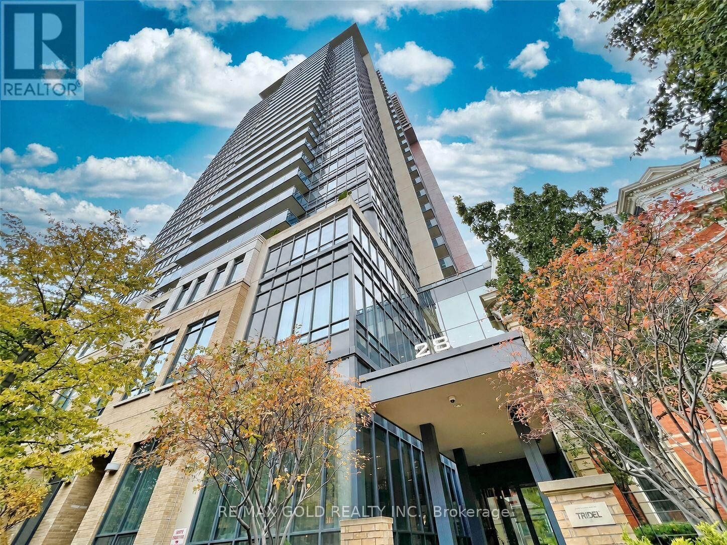 Property Photo:  28 Linden Street 904  ON M4Y 0A4 