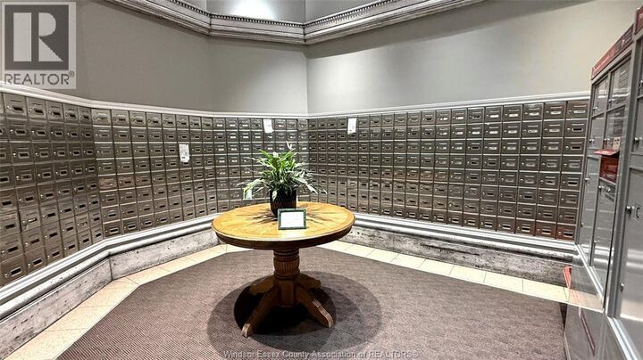 Property Photo:  150 Park Street West 2208  ON N9A 7A2 