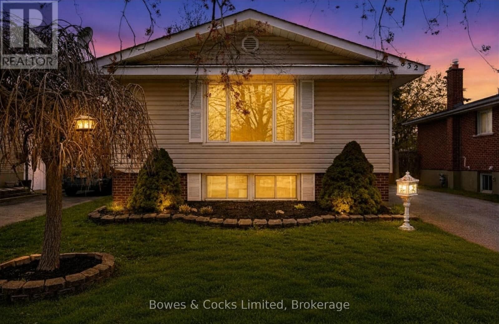 Property Photo:  832 Cameron Street  ON K9J 4A3 