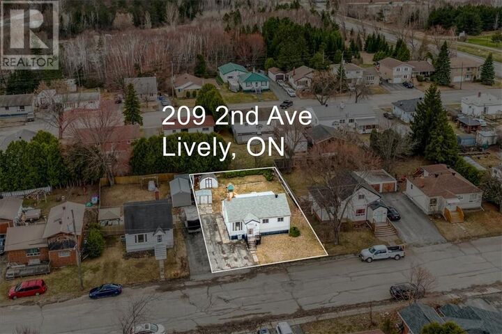Property Photo:  209 Second Avenue  ON P3Y 1M2 