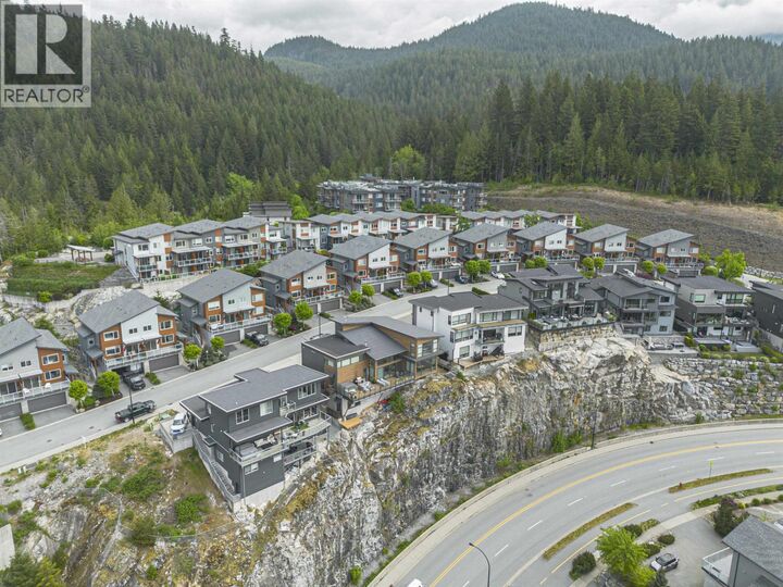 Property Photo:  41322 Horizon Drive  BC V8B 0Y7 