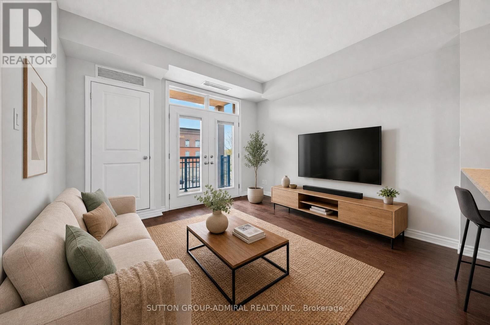 Property Photo:  5327 Upper Middle Road 304  ON L7L 0E9 
