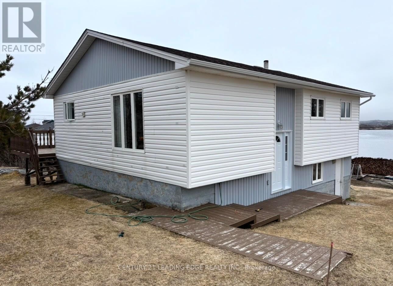 Property Photo:  8 Burry Lane  ON A0G 1B0 
