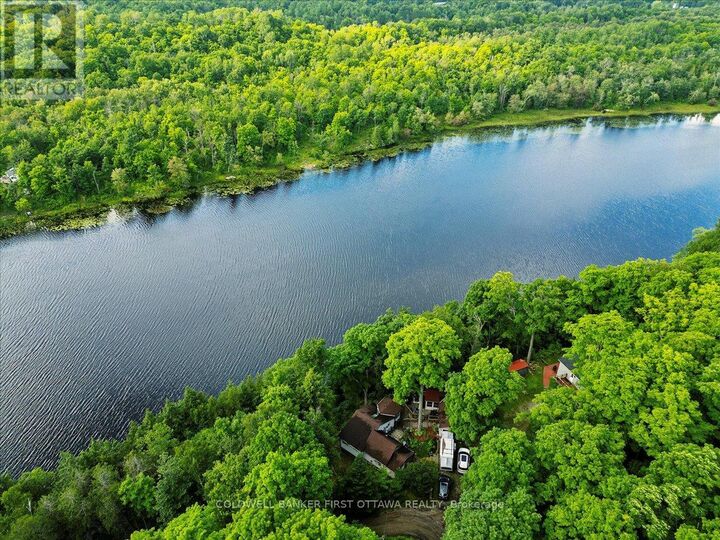 Property Photo: 1159 Teal Trail 39 ON K0H 1B0