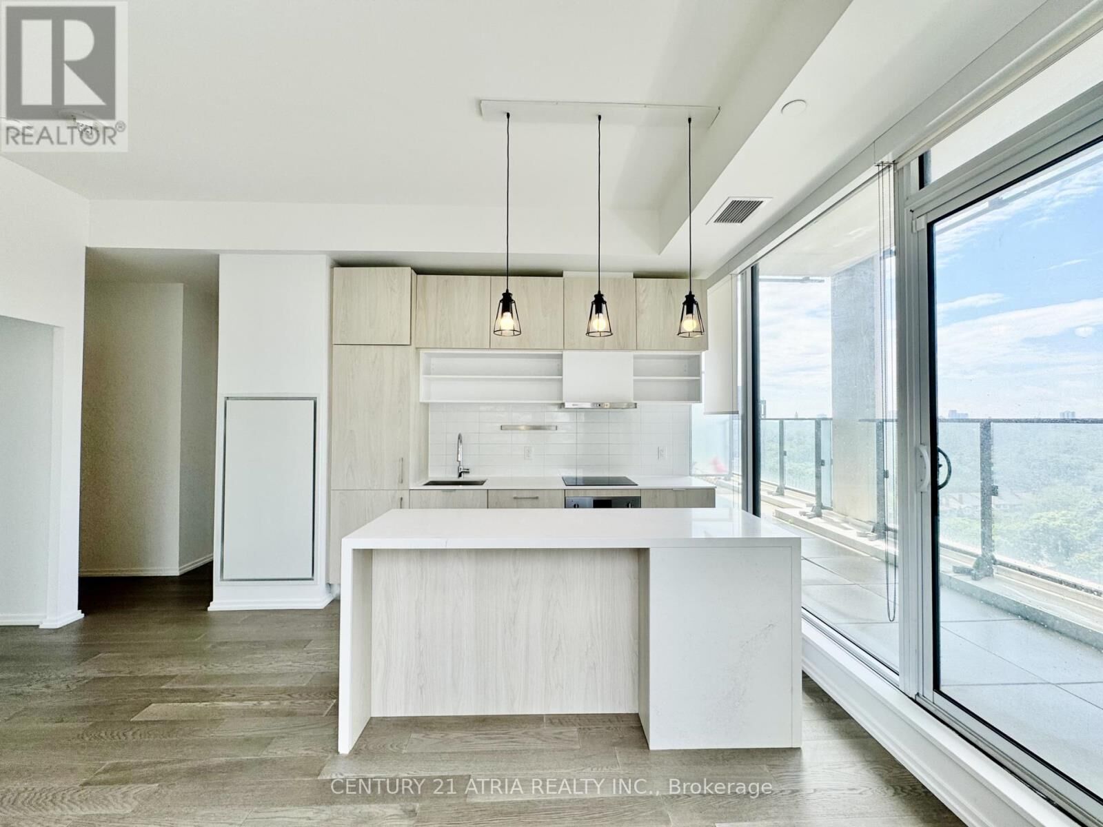 Property Photo:  5 Soudan Avenue 1213  ON M4S 0B1 