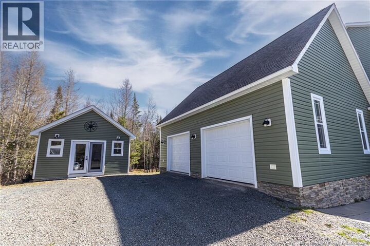 Property Photo:  7 Hammond Court  NB E3B 8T4 