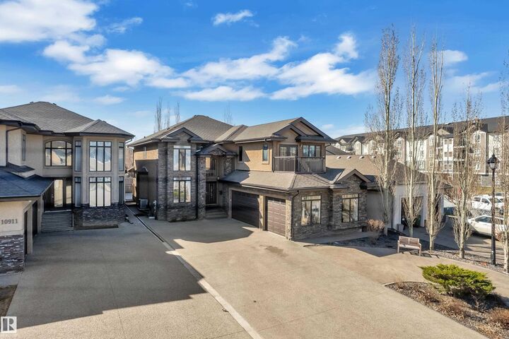 Property Photo:  10915 175 Avenue NW  AB T5X 0B7 