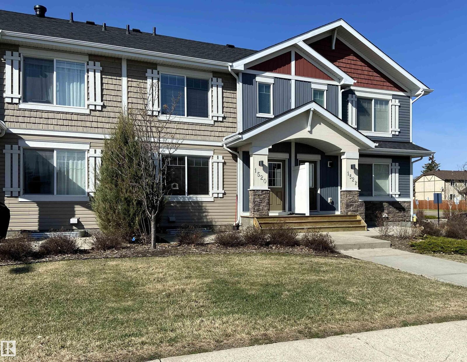 Property Photo:  1520 105 Street NW  AB T6J 5R8 