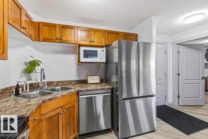 Property Photo:  330 Clareview Station Drive NW 1110  AB T5Y 0E6 