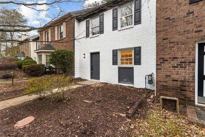 Property Photo:  1777 Twin Brooks Drive SE  GA 30067 