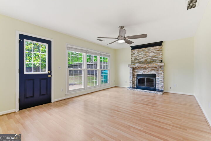 Property Photo:  155 Thatching Lane  GA 30022 