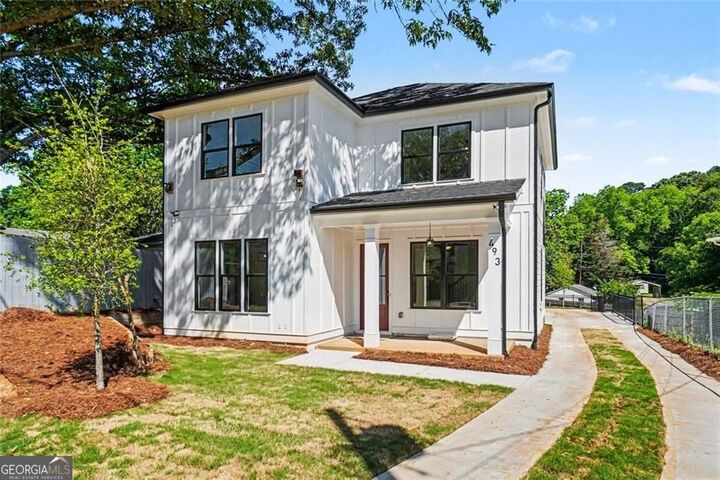 Property Photo: 493 Woodrow Avenue GA 30354