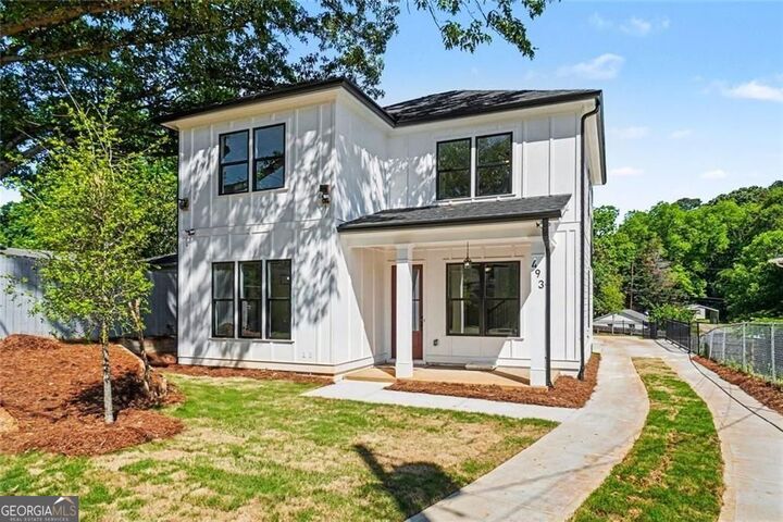 Property Photo:  493 Woodrow Avenue  GA 30354 