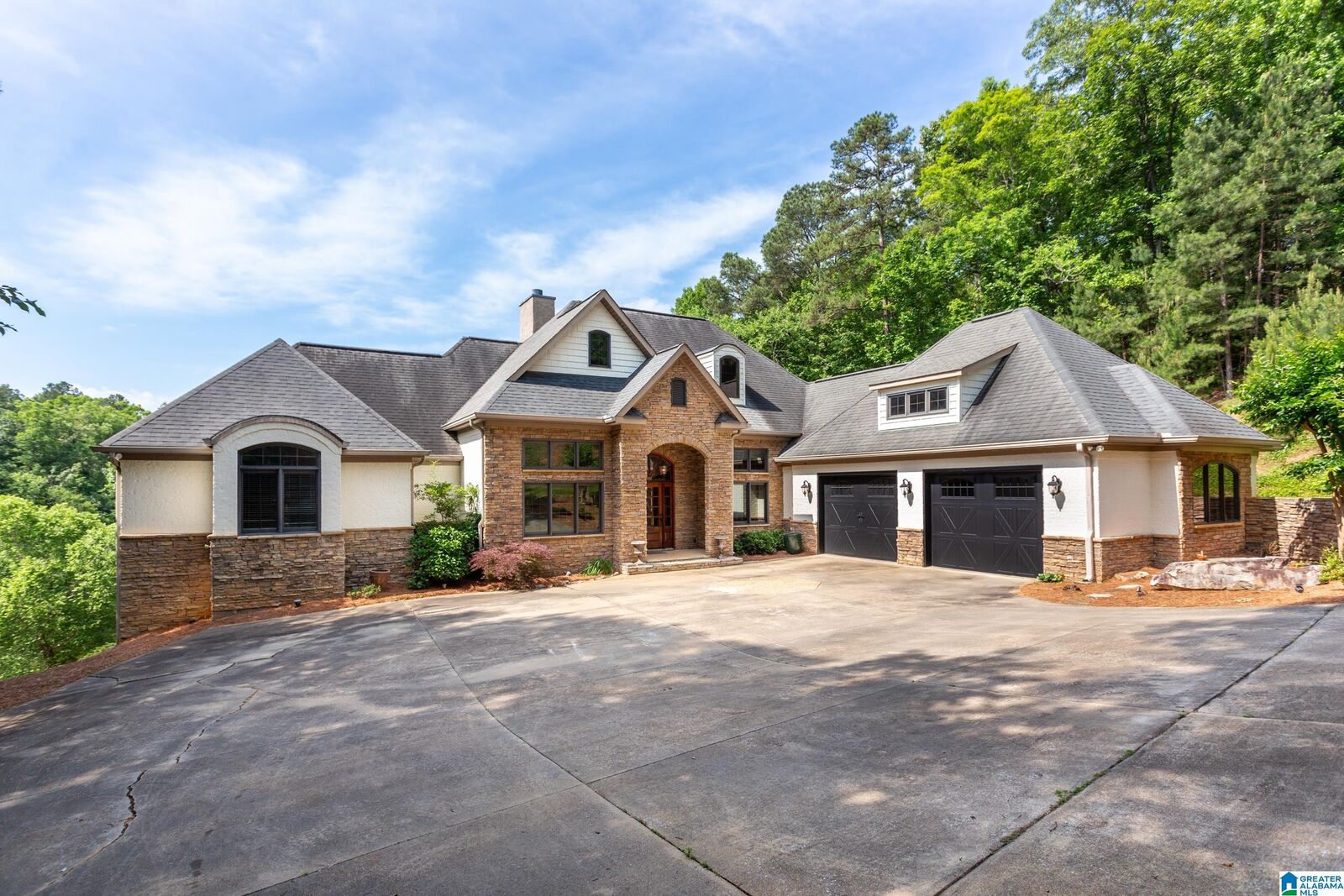 Property Photo:  2705 Nanyehi Drive  AL 36271 