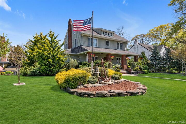 Property Photo:  725 Scranton Avenue  NY 11518 