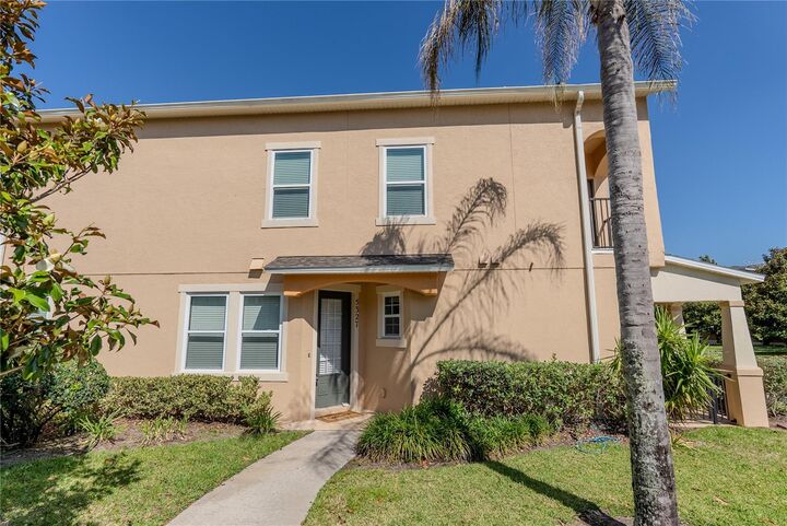 Property Photo:  5327 Factors Walk Drive  FL 32771 