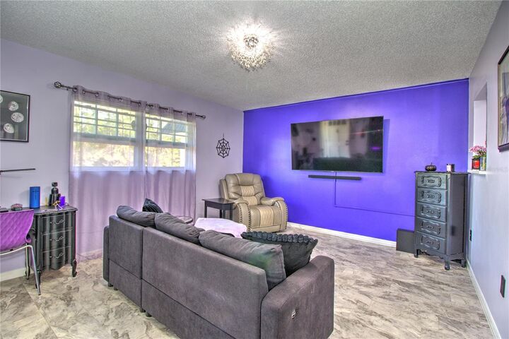 Property Photo:  1640 NE 40th Avenue 204  FL 34470 