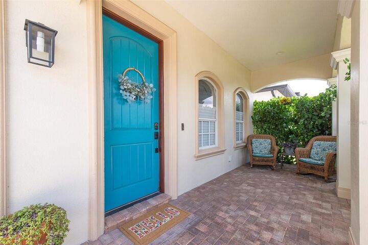 Property Photo:  3003 W Leroy Street  FL 33607 