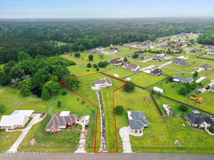 Property Photo:  25 Apache Drive  MS 39466 
