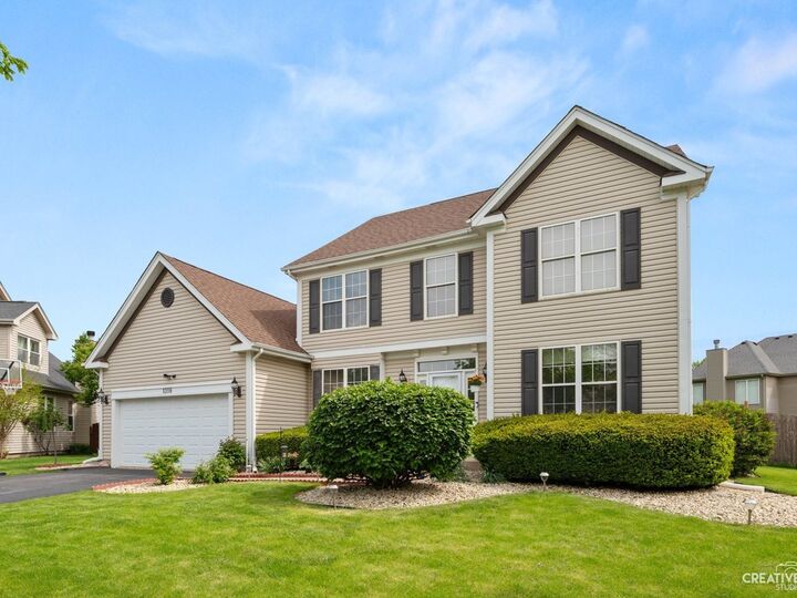 Property Photo:  1208 Amaranth Drive  IL 60564 