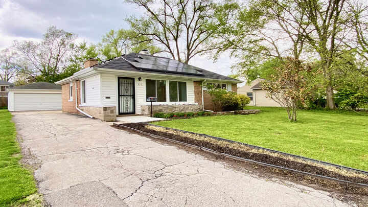 Property Photo:  312 Nassau Street  IL 60466 