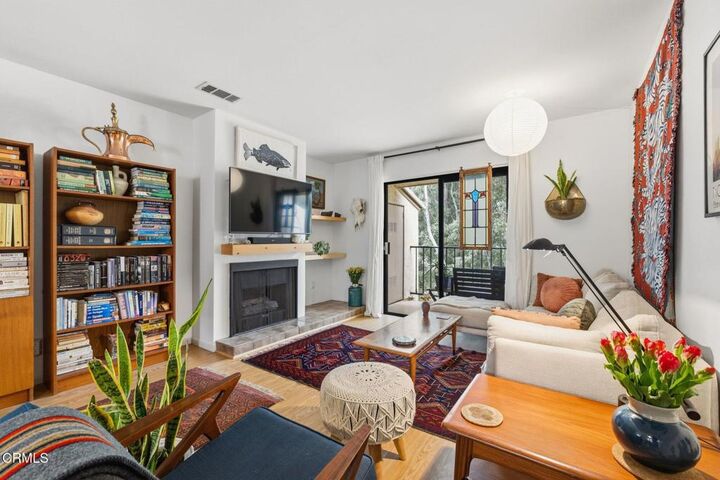 Property Photo: 771 Seneca Street D54 CA 93001
