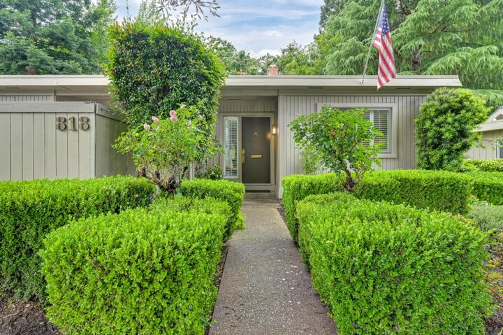 Property Photo:  818 Commons Drive  CA 95825 