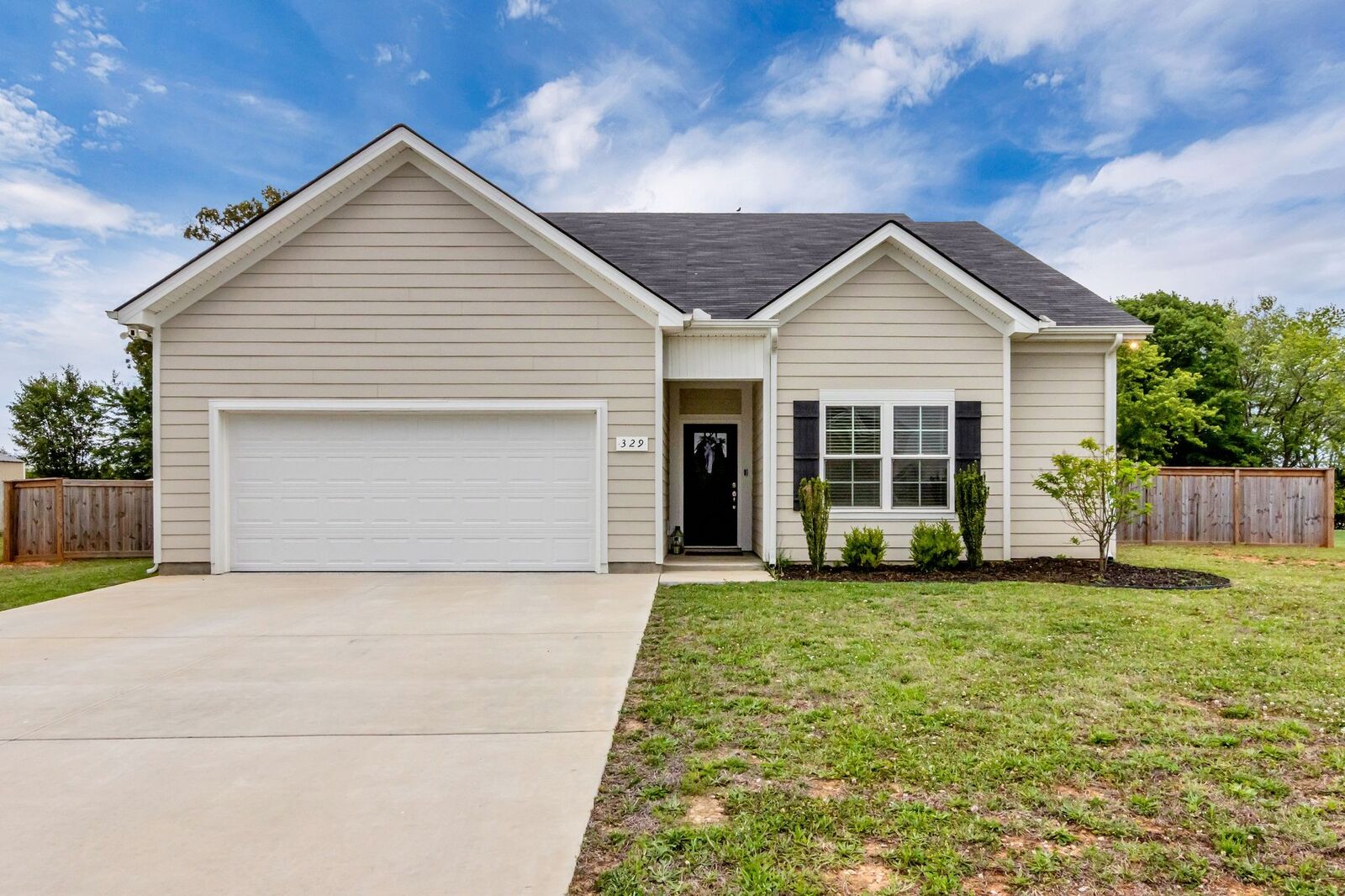 Property Photo:  329 Mimosa Dr  TN 37324 
