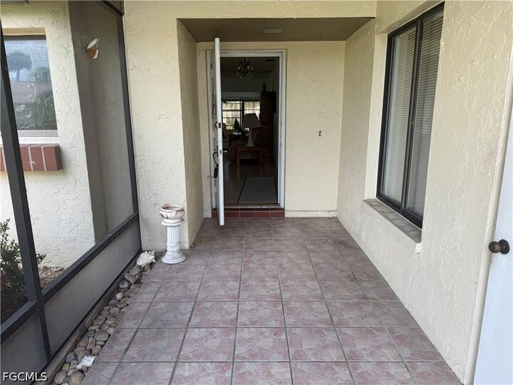 Property Photo:  1707 Bent Tree Circle  FL 33907 