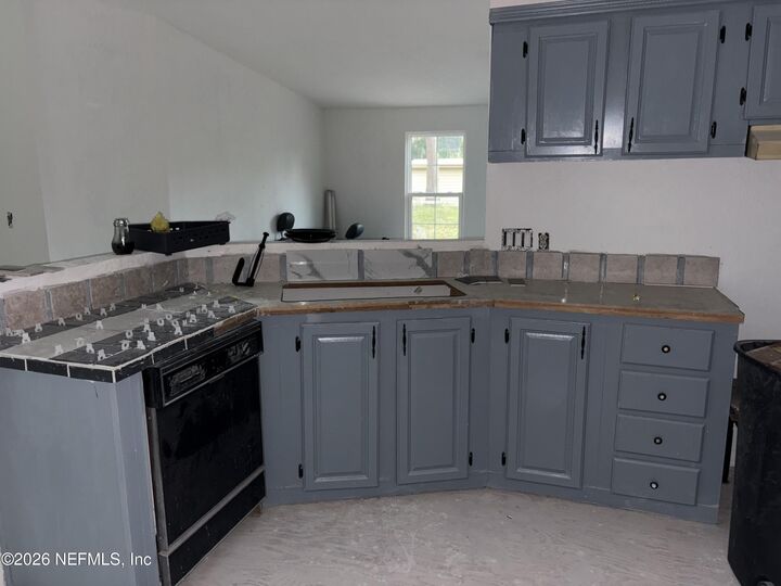 Property Photo:  112 Driftwood Lane  FL 32139 