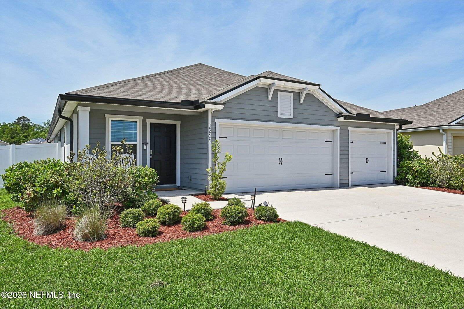 Property Photo: 2266 Falling Star Lane FL 32043