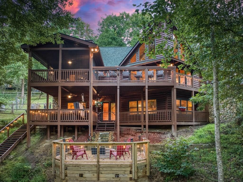 Property Photo: 710 Ensley Road GA 30541