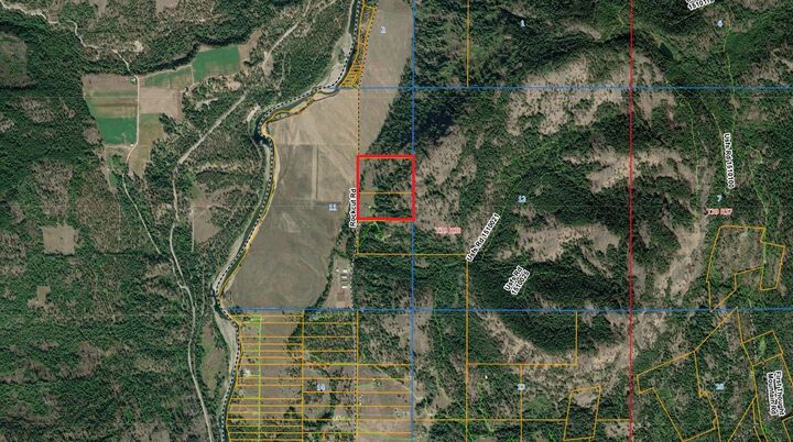Property Photo:  3500 Rockcut Rd  WA 99141 