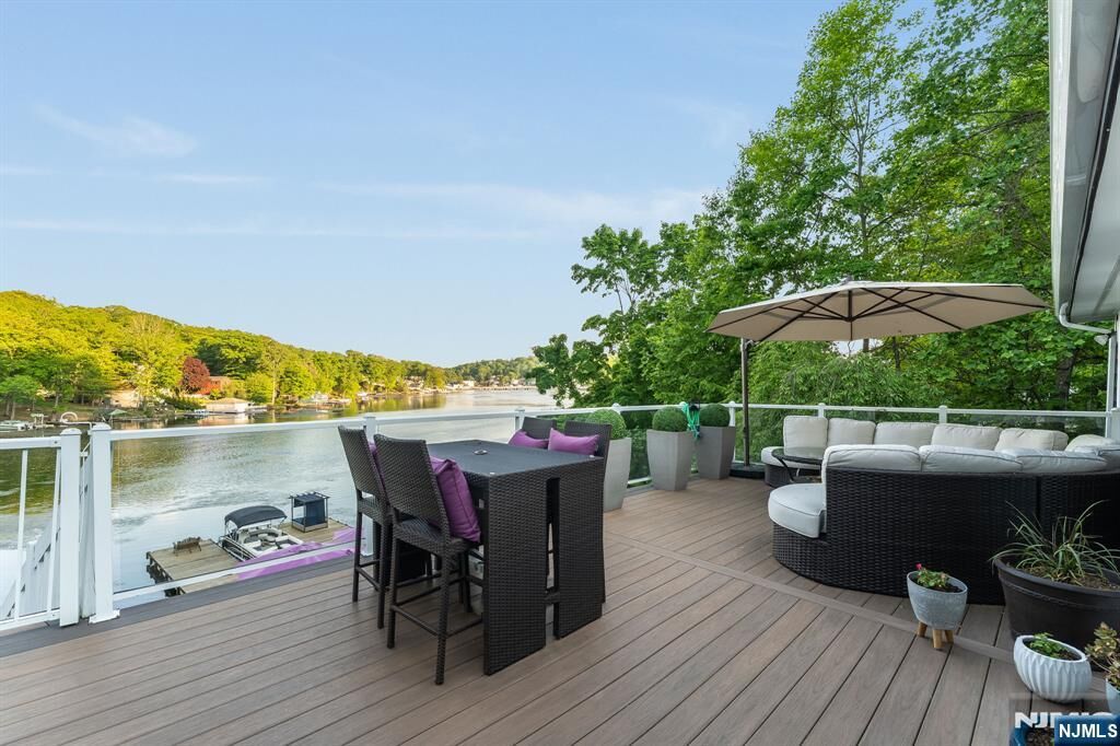 Property Photo:  235 Hudson Avenue  NJ 07843 