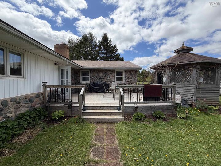 Property Photo: 3786 Highway 4 NS B0M 1G0