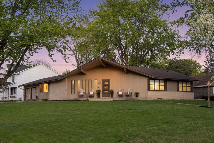 Property Photo:  7401 W Shore Drive  MN 55435 