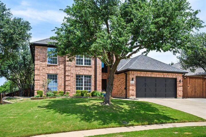 Property Photo:  2401 Juneau Court  TX 76210 