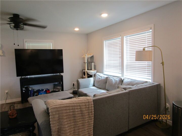 Property Photo:  205 Cedarvale Road  AR 72616 