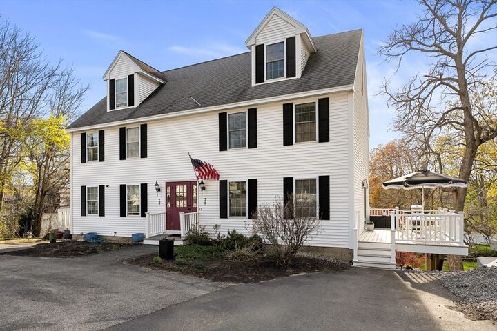 Property Photo:  725 Waverly Rd 725  MA 01845 
